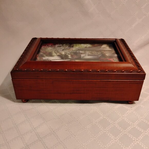 Special World Garden Gazebo Photo/Music Jewelry Box - Picture 3 of 10